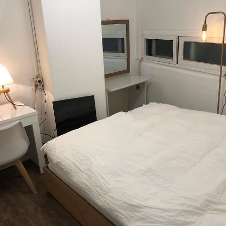 Hostel Metro Seoul Exteriör bild
