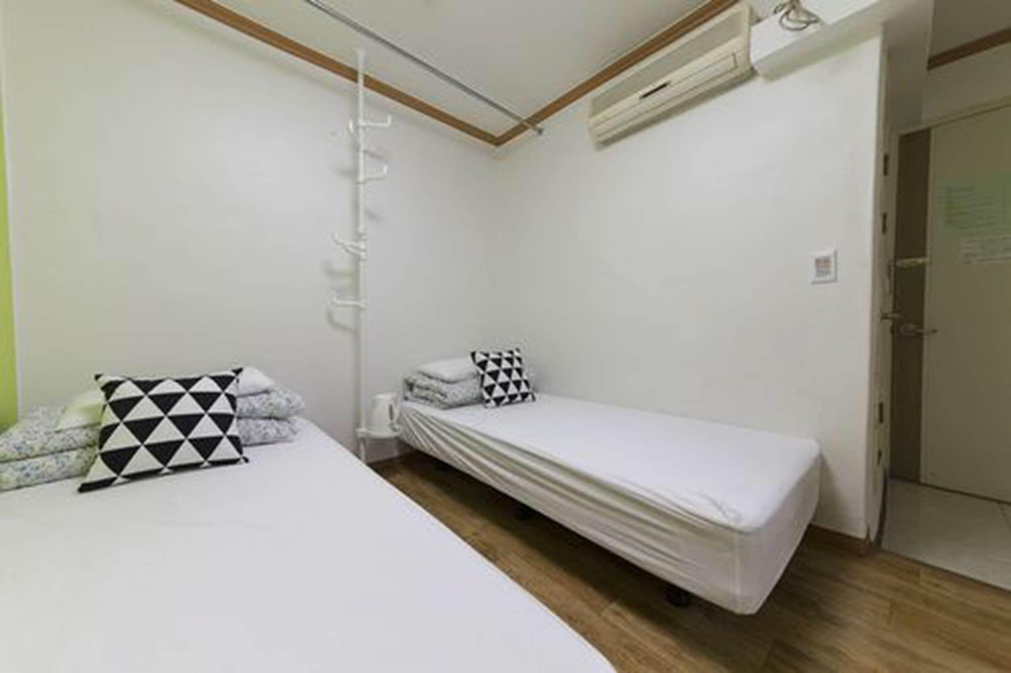 Hostel Metro Seoul Exteriör bild